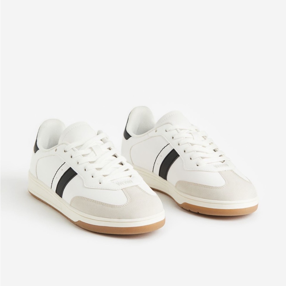NWT HM Kids White and Navy Sneakers